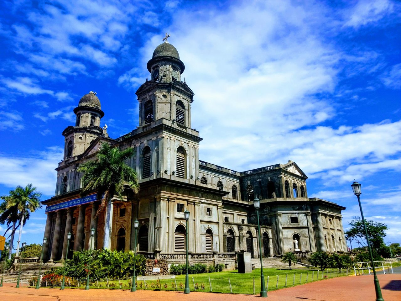 Admire the Cathedral of Managua