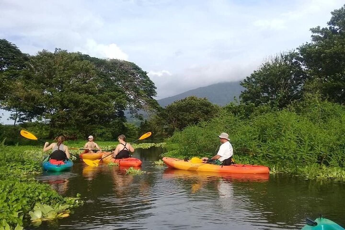 Kayaking in Lake Nicaragua
