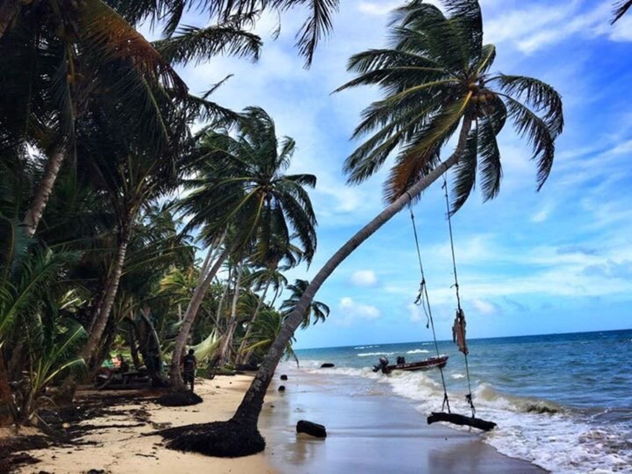 Escape to Paradise: Discover Little Corn Island in Nicaragua