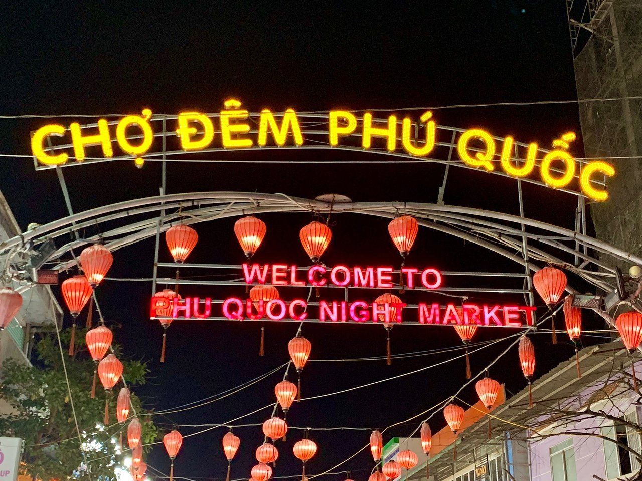 Discover the Tastes and Treasures of Phu Quoc Night Market