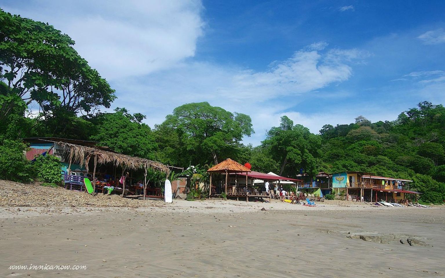 Surfen, Sonne und Gelassenheit: Ihr ultimativer Leitfaden zu Playa Maderas