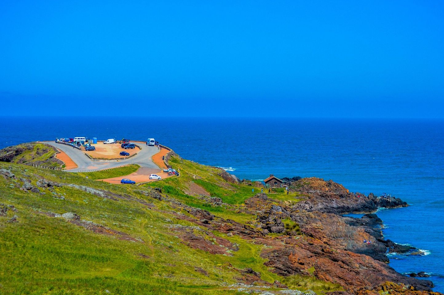 Entdecken Sie die Magie von Punta Ballena: Ein Strandparadies in Uruguay