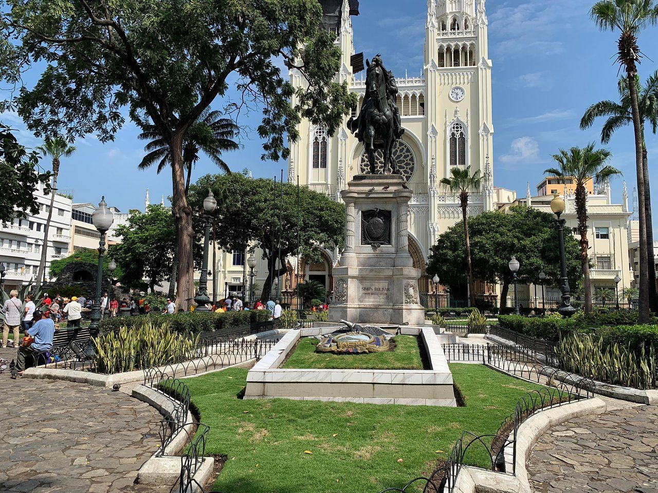 « Découvrez loasis cachée : le parc Seminario de Guayaquil »