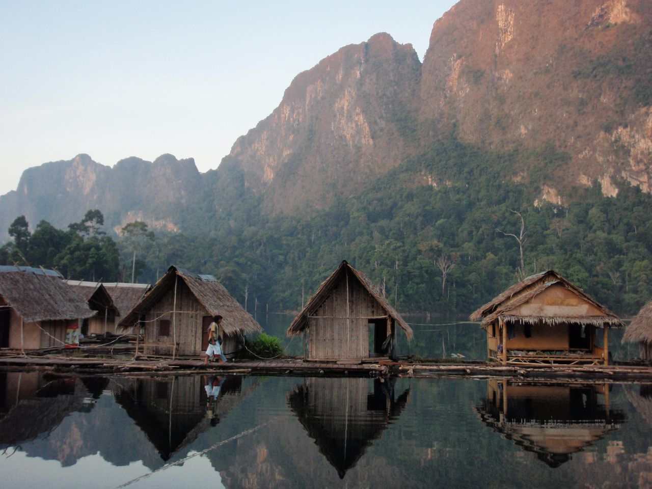 Discover the Magic of Surat Thani: Top Activities and Must-See Spots!