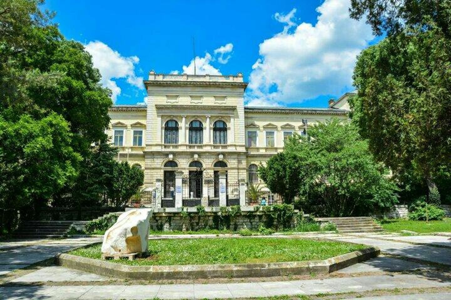 Discover the Secrets of Ancient Bulgaria at Varna Museum