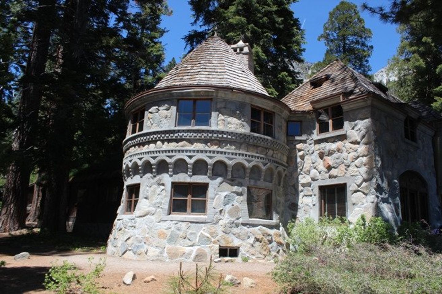 Discover The Hidden Charm of Vikingsholm Castle: A Must-See Attraction in Lake Tahoe.