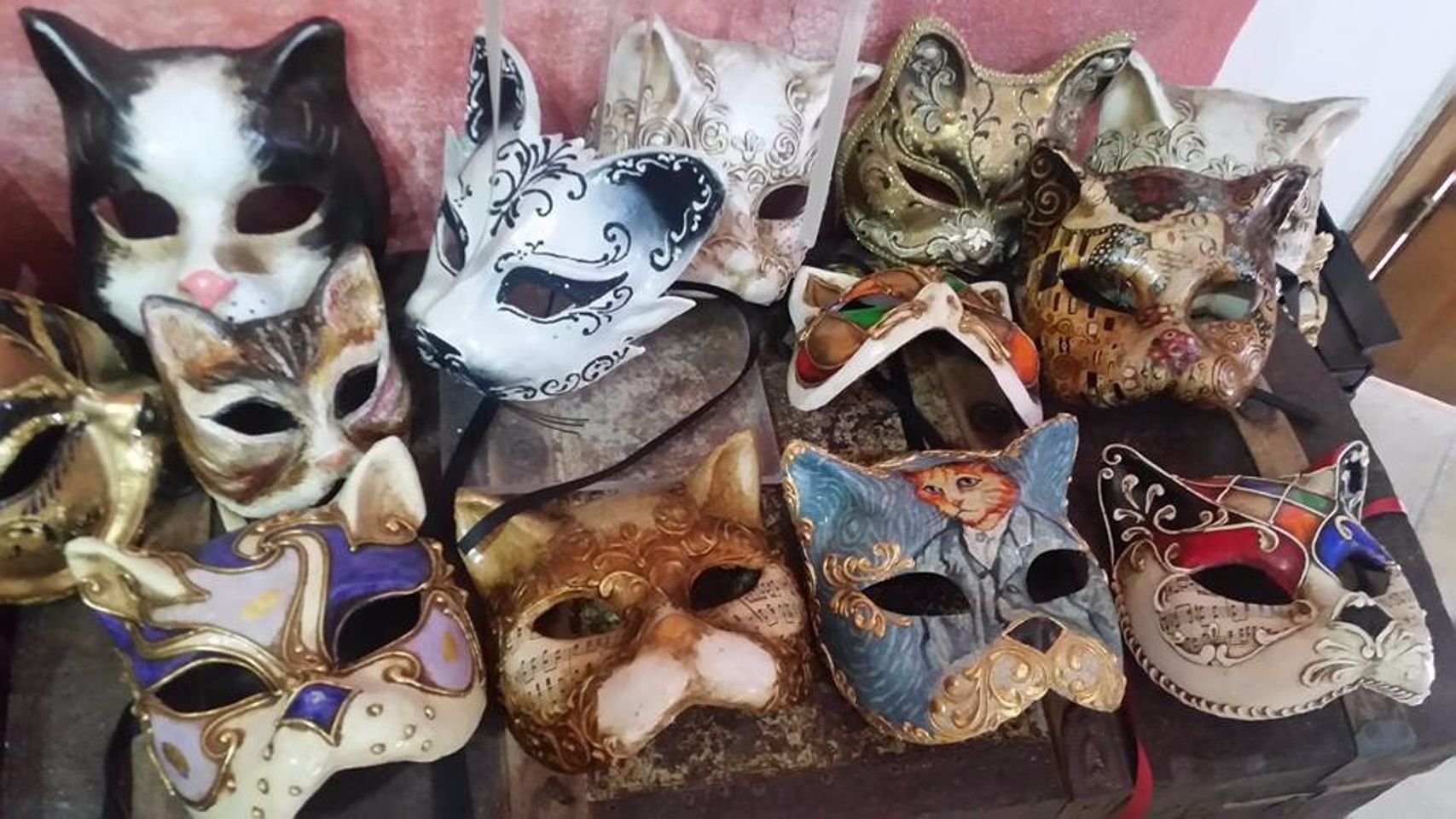Uncover the Mysteries of Traditional Art Mask Making in Shkodër